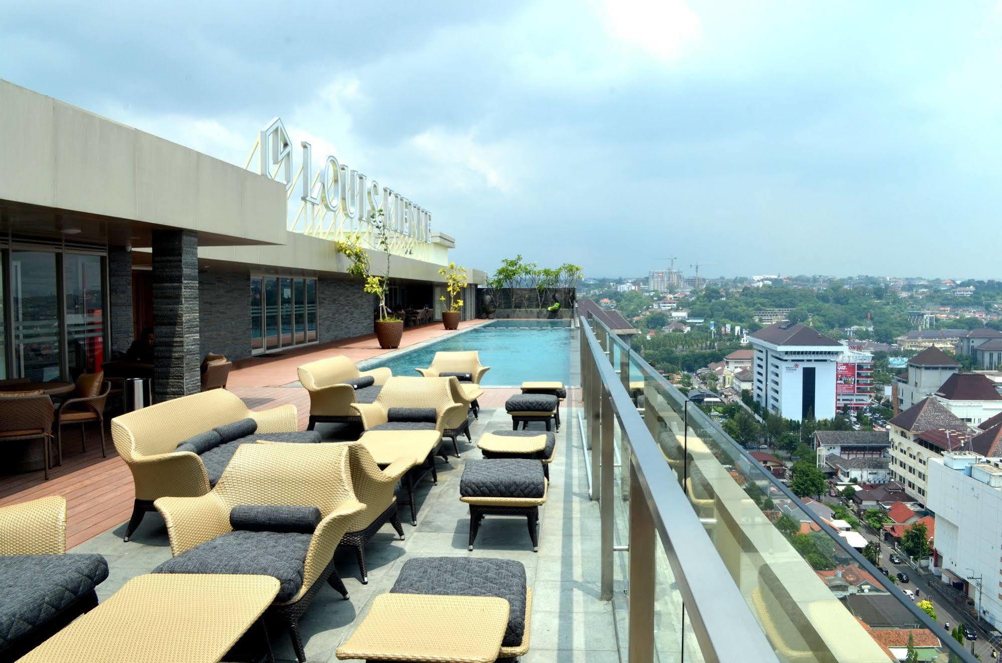 Louis Kienne Hotel Simpang Lima Semarang Dış mekan fotoğraf
